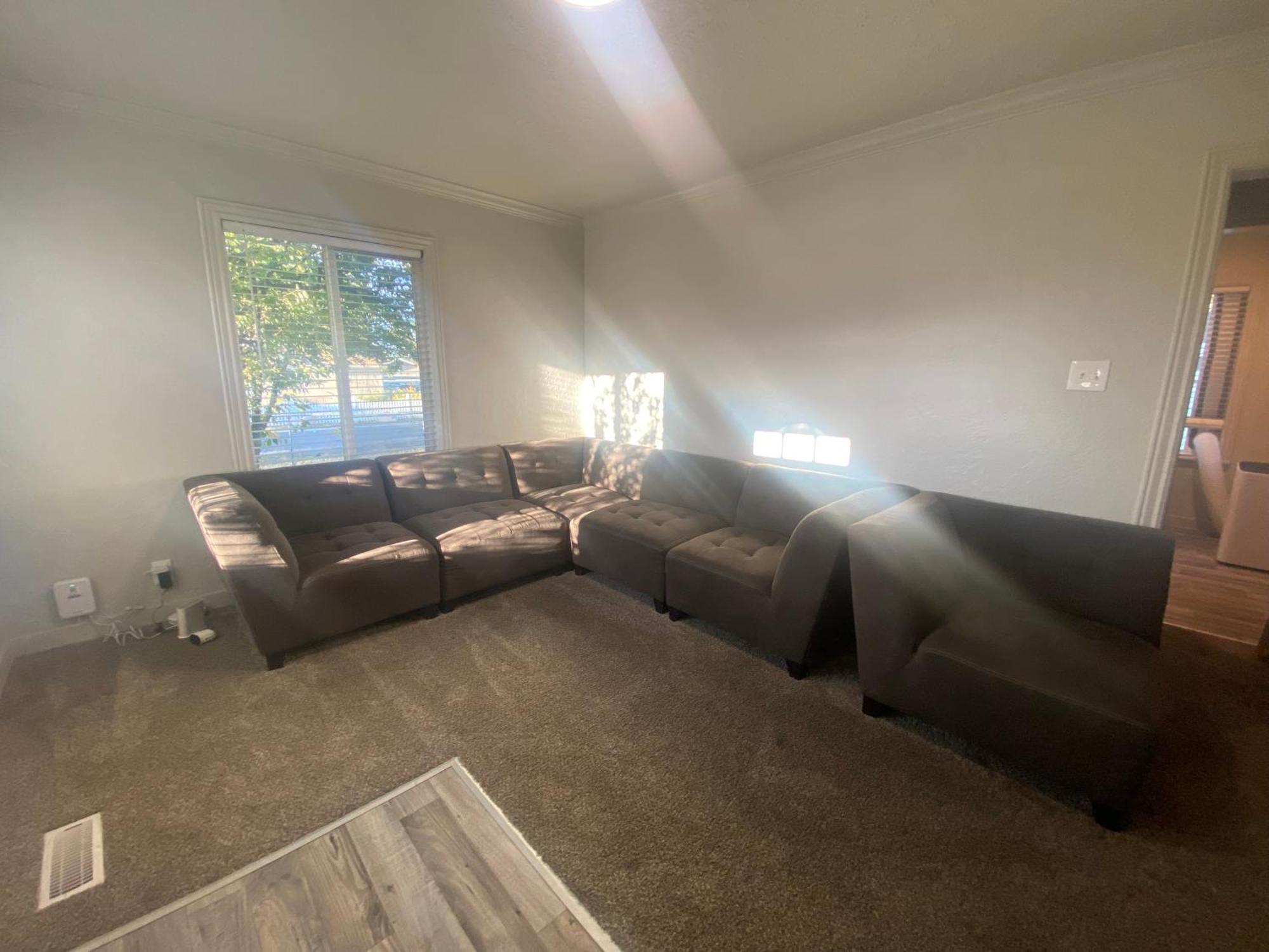 Cute Entire Small House With Large Yard! Pets Welcome! West Valley City Exterior photo